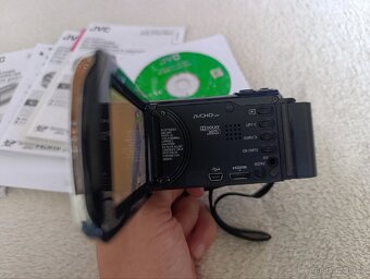 Videokamera JVC GZ-HM30BE - 7