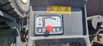 Iveco Trakker 45 8x8 s hr HIAB 144 - 7