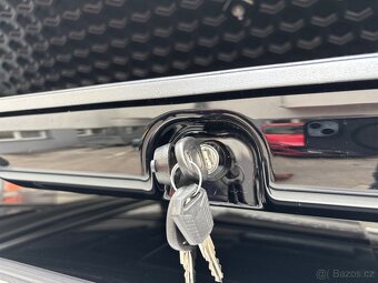 Volvo střešní box VolvoCars 430 - 7