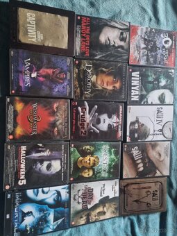 Přes 400 original DVD - 7