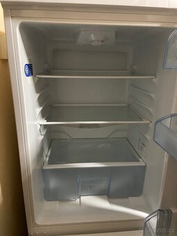 Kombinovaná lednice Beko - 7