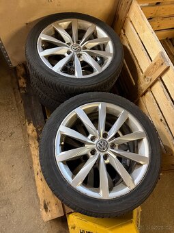 Volkswagen Dijon 7J ET49 - 7