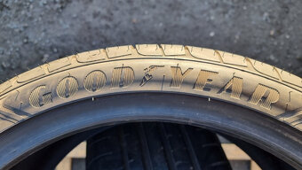 Letní pneu 255/35/19 Good Year Run Flat - 7