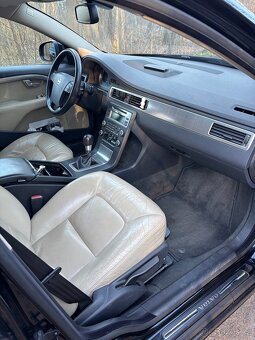 Volvo V70 D5 - 7