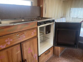 Prodám karavan Burstner - 7