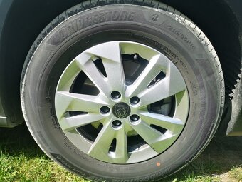 Peugeot Rifter 1,5HDi 100 Allure - NOVÉ AUTO - 7