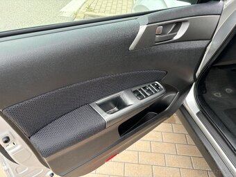 Subaru Forester,2.0D 108kW 4x4 - 7