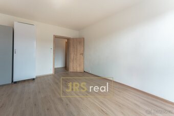 Prodej bytu 2+1, 67 m2, 75m2 zahrada - Šlapanice - 7