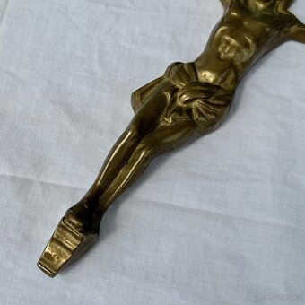 Závěsný mosazný Ježíš soška - 7