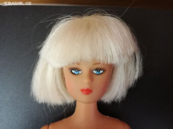 Panenky Barbie - Petra a Shillma + šaty - 7