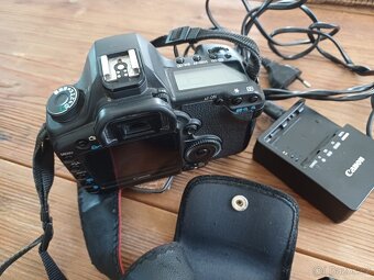 Canon EOS 5D Mark II - 7