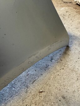 VW Golf 5, přední nárazník - 7