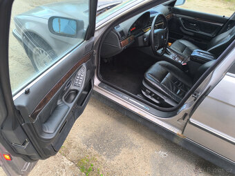 Bmw e38 728i 142kw veškeré náhradní díly z vozu - 7