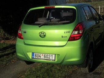 Hyundai i20 1.2 r.v.2010 po 1.maj.nový v ČR.naj.89 700km. - 7