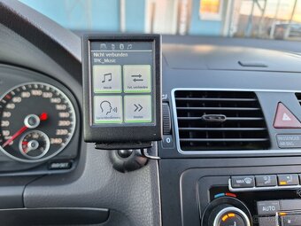 Volkswagen Touran 1.6TDi Comfortline AKČNÍ CENA - 7