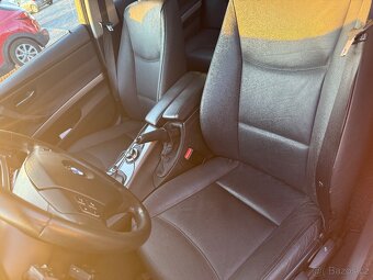 BMW e91 320i 125kw automat - 7