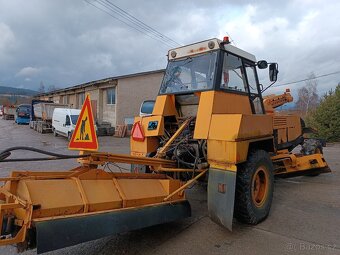 Serezávač krajníc Zetor 1245 - 7
