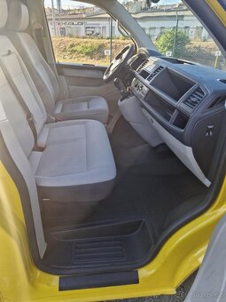 Volkswagen Transporter, 96.000 km od 4.198 Kč/měsíčně - 7