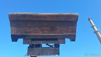 JCB R190 - smykem řízený nakladač - 7