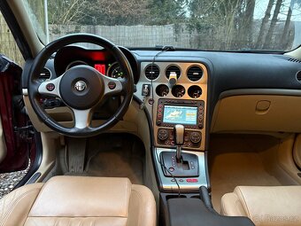 Alfa Romeo 159 2.4 jtd 147 kw facelift - 7