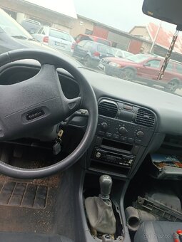 Volvo V40 1.8i 90kw ND - 7