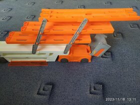 Hotwheels HW MEGA HAULER - 7