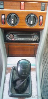Mercedes w 124 E 230 - 7
