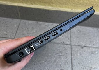 Dell Latitude 3480 / i3-7100 / 8GB DDR4 / 256GB SSD / 14" - 7