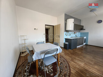 Prodej bytu 2+1, 67 m², Hradec Králové, ul. P. Jilemnického - 7