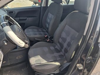 Ford Fusion 1,4i - 7
