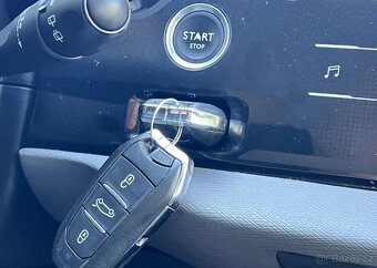 Citroën C4 Picasso 1.2i KLIMA TEMPOMAT ALU manuál 81 kw - 7