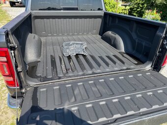 Dodge RAM Laramie 5.7Hemi eTorque DPH - 7