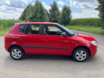 Škoda Fabia 2 - 7