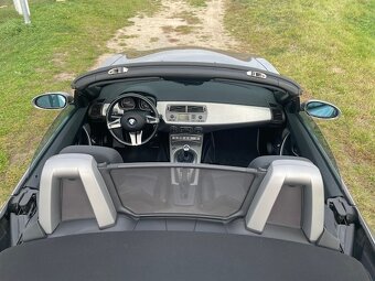 BMW Z4 cabrio 170kw ,manuál,, 2003, najeto 63 000 km - 7