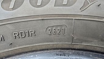 Zimní pneu 215/60/16 Good Year - 7