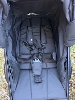 Thule Urban Glide 3 Black + hluboká korbička + pláštěnka - 7