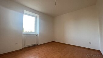 Prodej bytu 2kk 34 m² v Holohlavech - 7