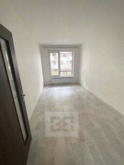 Pronájem bytu 3+kk/2xB/PS, Praha 10 - ul.Kryšpínova - 7