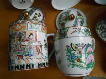 Starý čínský porcelán 11kusů - jedna špička víčka přilepená - 7