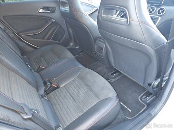 Mercedes -Benz A180 - 7