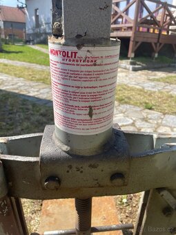 Hydraulický Štípací Lis - 7