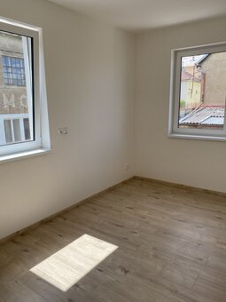 Podnájem bytu 2+kk, 44 m2, sklep, parkovací stání, novostavb - 7