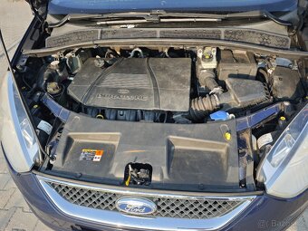Prostorný Ford Galaxy 2009, benzín, servisovaný,bez investic - 7