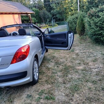 Peugeot 207 cc - 7