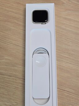 APPLE WATCH SE 2 40mm || TOP STAV || ZÁRUKA - 7