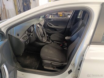 Opel Astra model K 2018 - 7