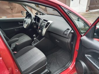 Kia Venga 1.4 benzín-Koup.ČR,75000km - 7