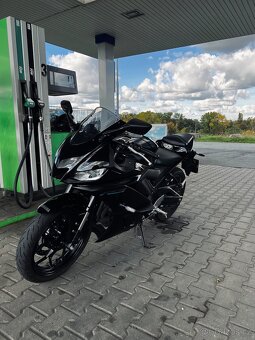 Yamaha YZF-R3, 2023 - 7