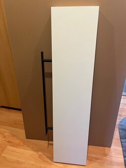 Konferenční stůl a police - 7