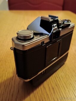 Olympus OM-2 + winder - 7